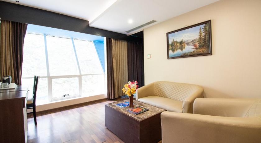 Image of Superior Suite 9
