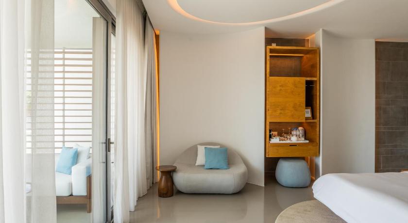 Image of Luux Room Ground Floor King 6