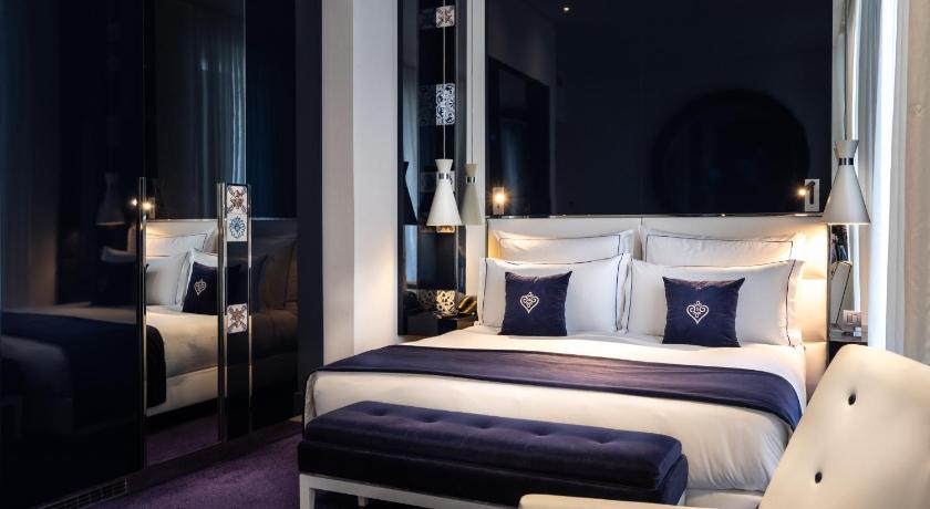 Image of Deluxe Double or Twin Room 11