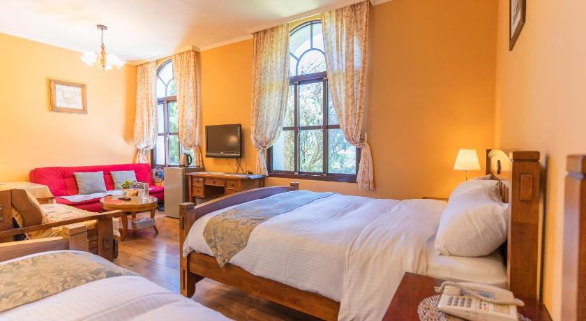 Image of Twin Room with Garden View 0