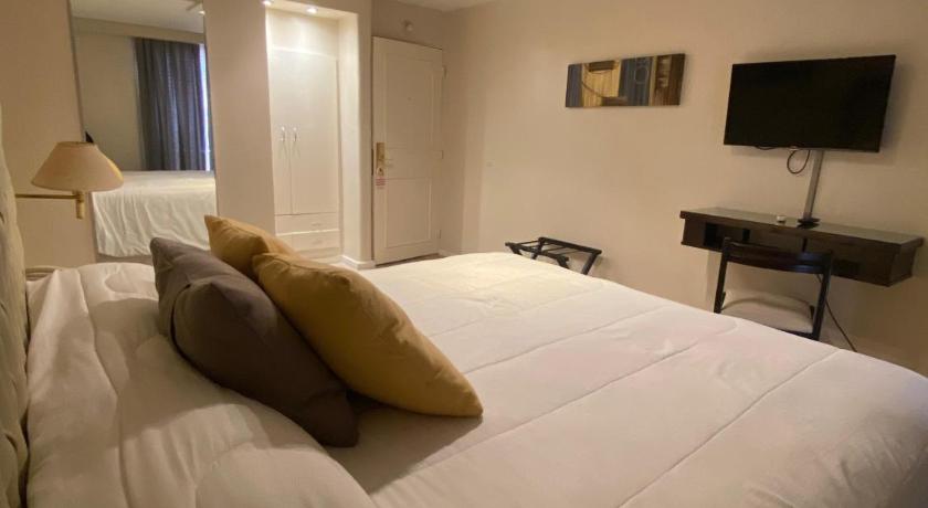 Image of Double Room 7