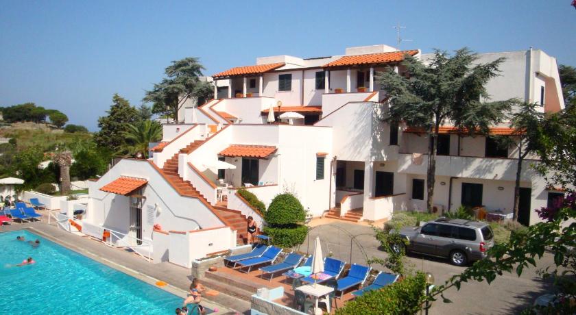 Ischia Uno Residence — Hotel in Ischia Island