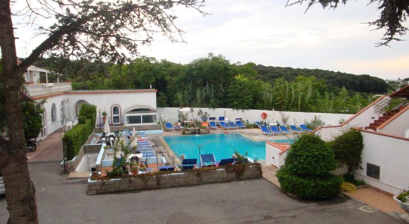 Ischia Uno Residence photo