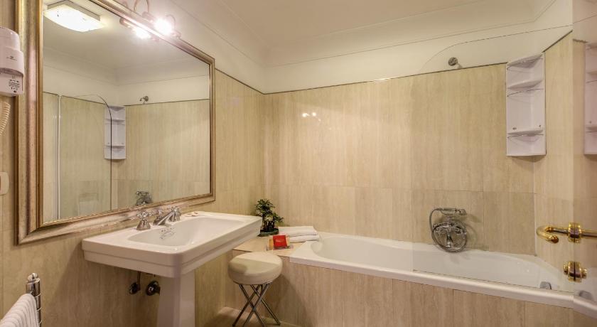 Image of Junior Suite 2