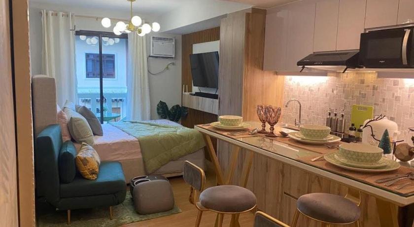 Summer10th Pinesuites Scandi Minimalist Deluxe - image 3