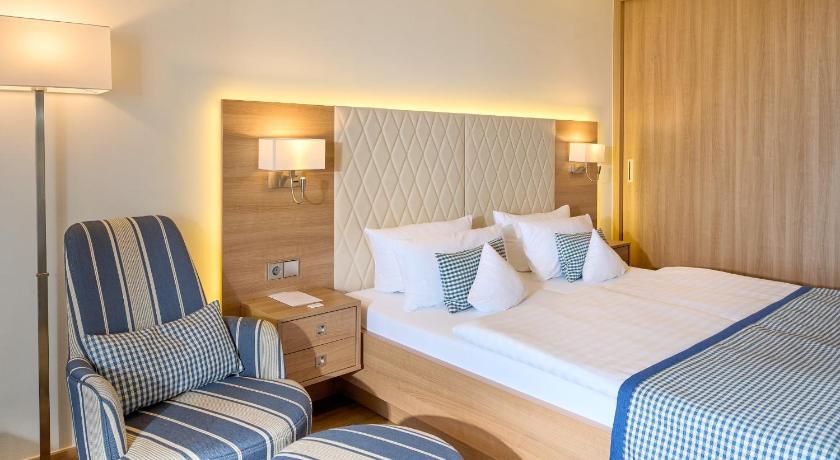 Image of Double Room with Balcony and Direct View of the Sea Ground floor 4
