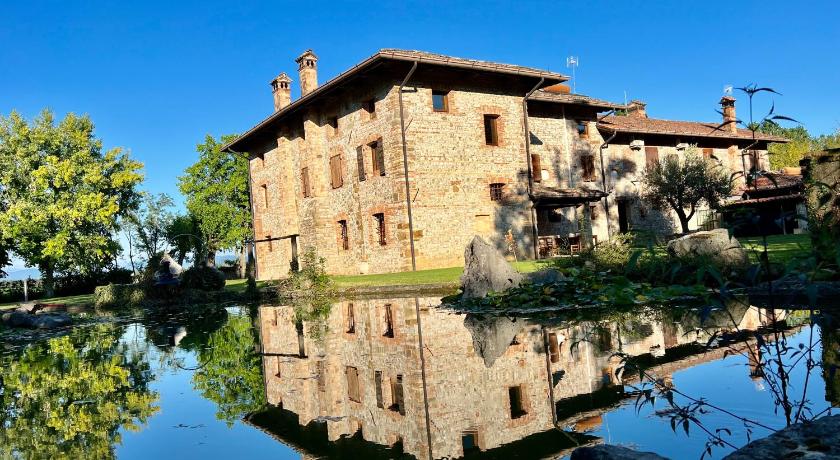 Villa Saten