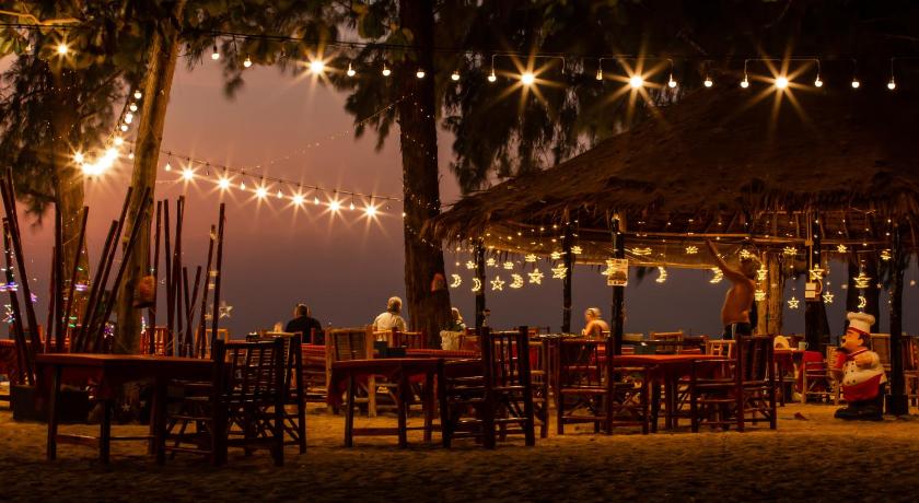 Eco Lanta Hideaway Beach Resort - image 25