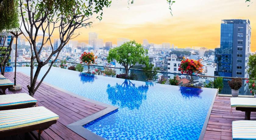 ホーチミン Lotus Saigon Hotel 4つ星 ホテル ロビー