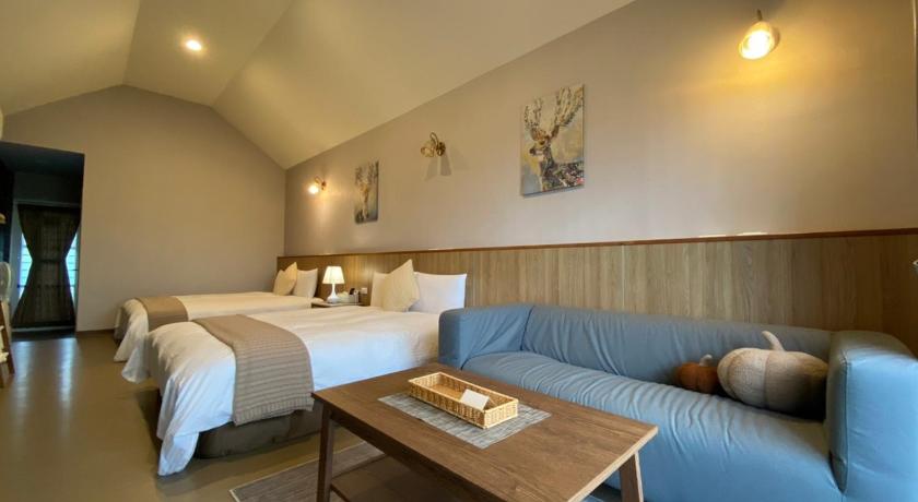 Image of Standard Quad Room 4