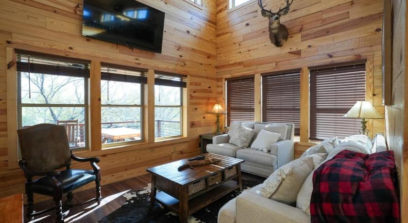 Runaway Bay (TX) Exquisite Modern Lux Cabin Hot Tub FirePit Games 5성급 숙소 스위트룸