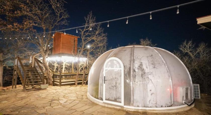 Runaway Bay (TX) Exquisite Modern Lux Cabin Hot Tub FirePit Games 5성급 숙소 객실