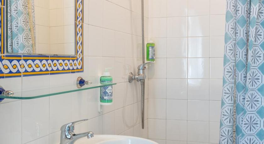 Image of Budget Double Room 2