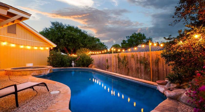サンアントニオ Luxurious Oasis w Serene Pool, Games & Fire pit 5つ星 宿泊施設 ロビー