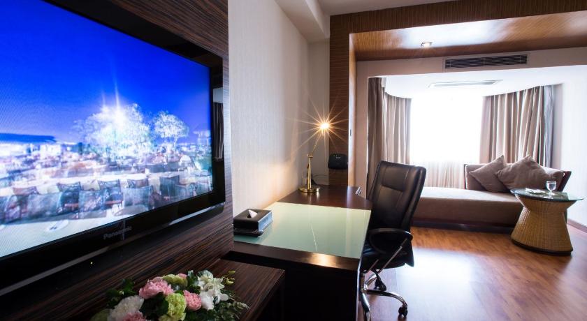 Image of Deluxe Room 5