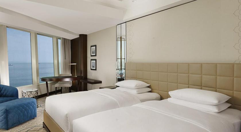 Image of 2 Twin Beds With Sea View And Club Access 1