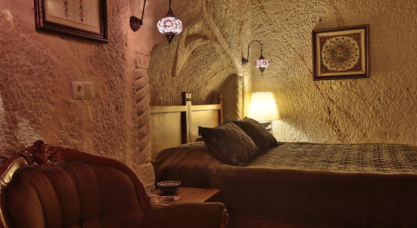 TURKİSH CAVE HOUSE