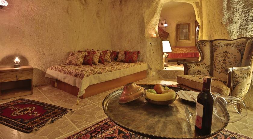 TURKİSH CAVE HOUSE