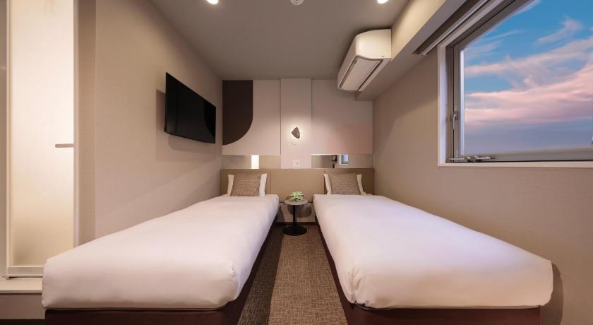 大阪 Tennoji Crystal Hotel 4つ星 ホテル 外観