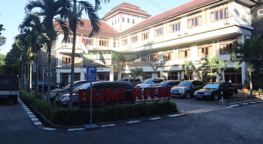 Bumi Kitri – Bandung, KY