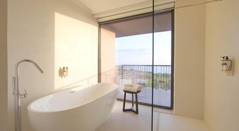 シネス Sines Sea View Business & Leisure Hotel 4つ星 ホテル 眺望