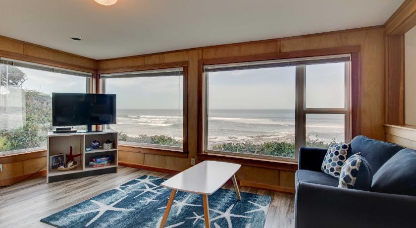 링컨시 (OR) Ester Lee Oceanview Inn 숙소 스위트룸