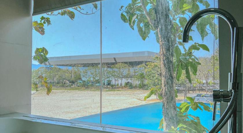 Image of Penthouse Seaview 2