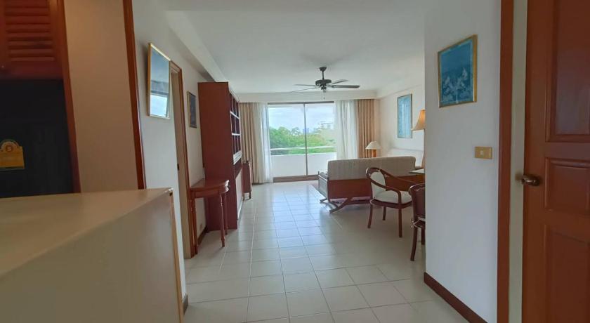 The Monaco Residence – Pattaya, DC