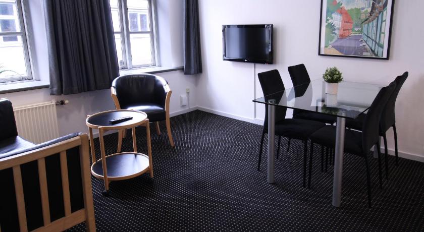 Image of One-Bedroom Apartment (2 Adults) 3