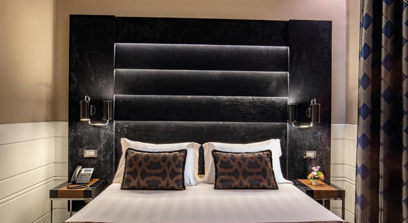 Image of Classic Room 9