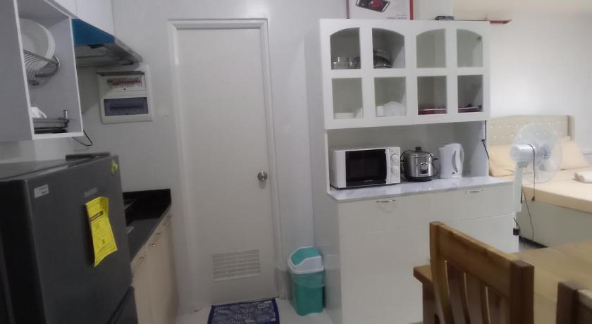 Fully Furnished Condo Unit - image 7