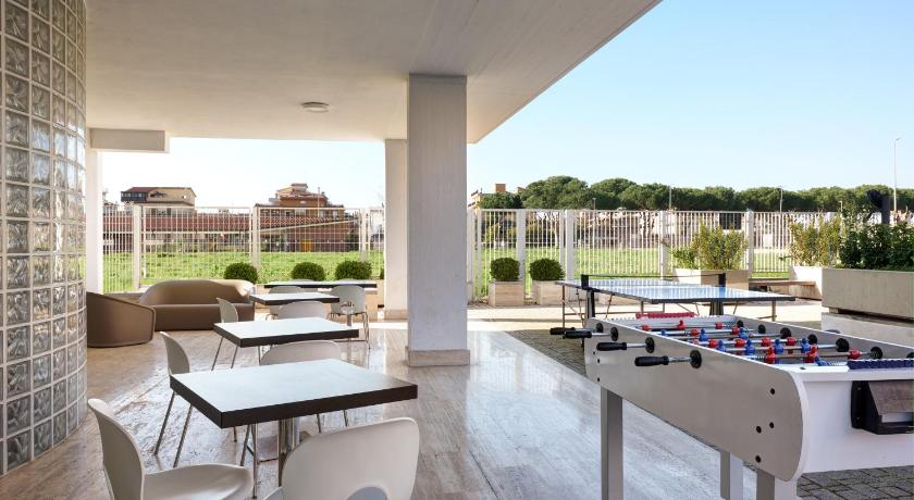 ローマ Hotel Roma Tor Vergata 4つ星 ホテル 施設