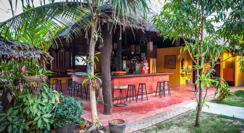 Lanta Pearl Beach Resort - image 45