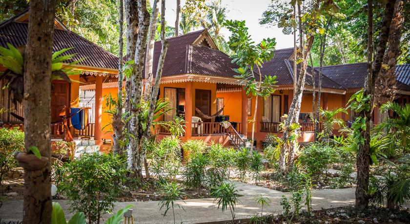 Lanta Pearl Beach Resort - image 26