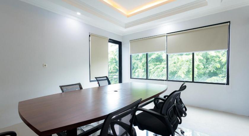 Capital O 93068 D Twinz House Syariah - image 11