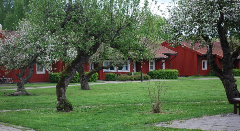 Valla Folkhogskola photo