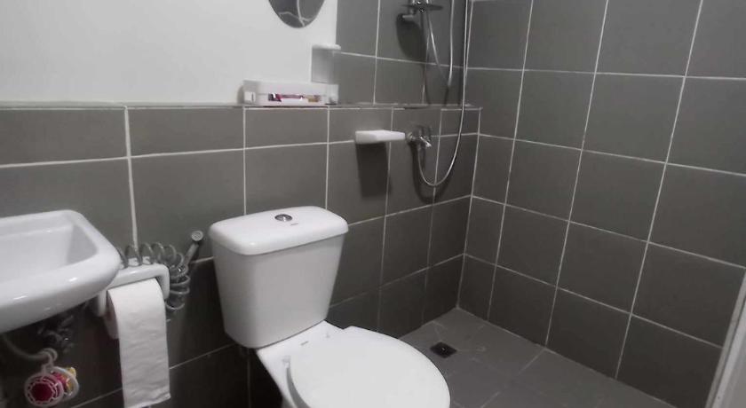 Fully Furnished Condo Unit - image 22