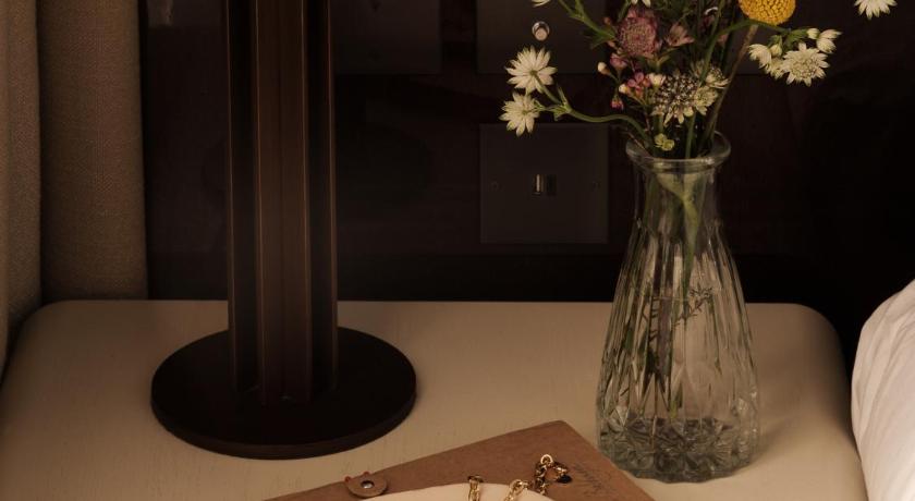 Image of Prestige Room 16