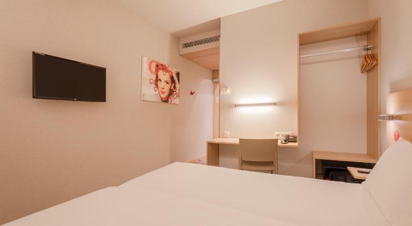 Image of Twin Room 10