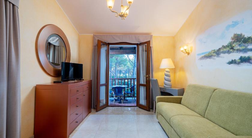 Image of Suite with terrace and sea view 4