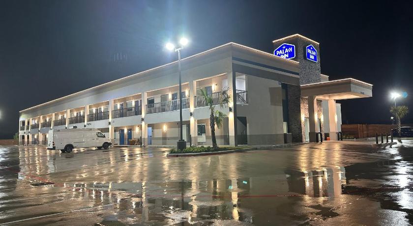 Houston Palace Inn Blue Jones Road & FM1960 Accommodation exterior