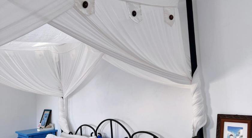 Image of Standard Double Room 4