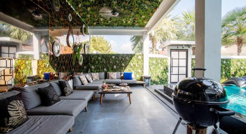 ART Pool Villa Pattaya – Jomtien, DC