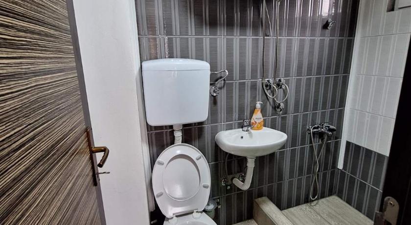 普拉日内 Apartment Buklija 3星级 单人房 外观