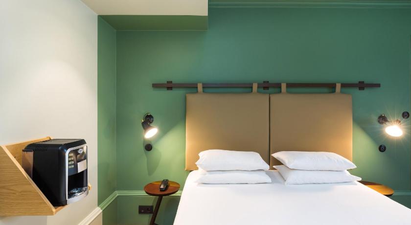 Image of Standard Double or Twin 10