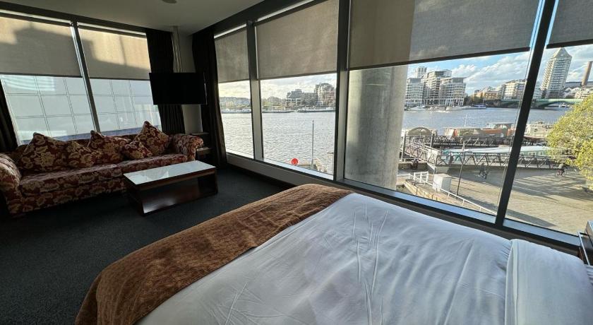 Image of Junior Suite 0