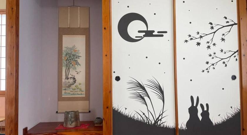 오키나와 본섬 【駐車場4台！】都会の喧騒から離れ大自然に囲まれた豪邸～大石林山への観光にも最適～ 3성급 싱글룸 외관