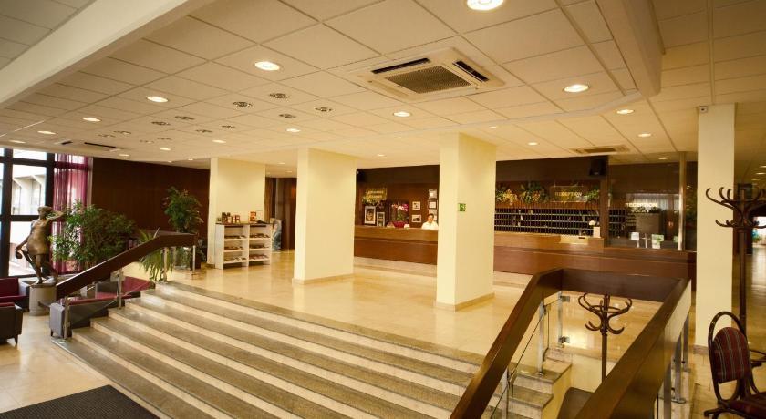 Hotel Krystal photo