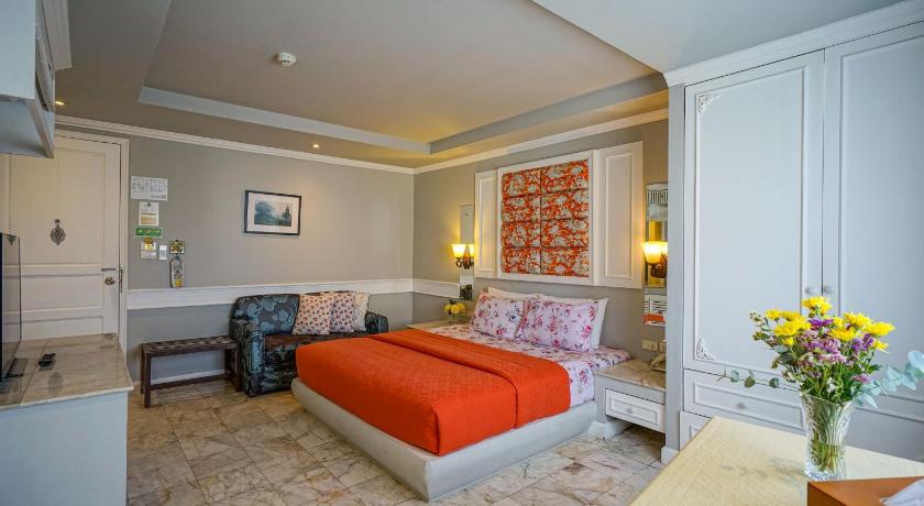 Image of Deluxe Room 6