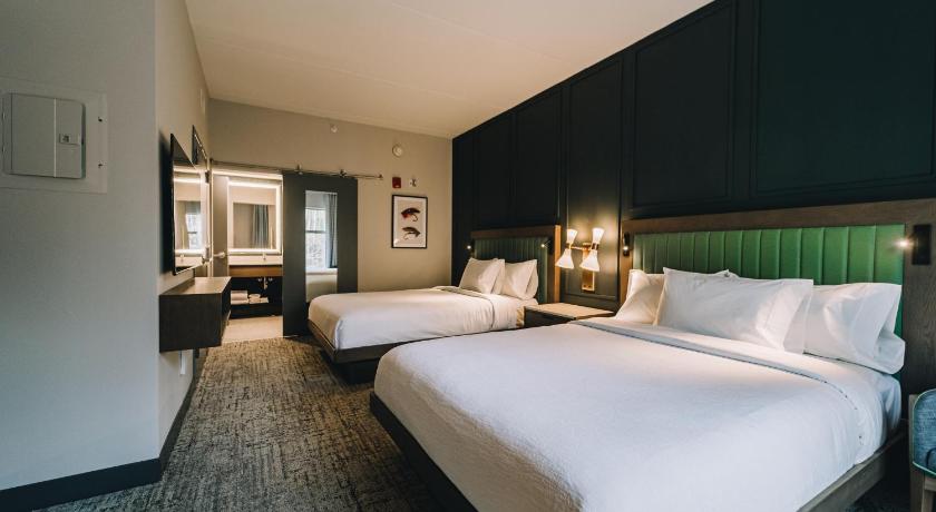 2 QUEEN BEDS 2 ROOM SUITE DELUXE 이미지 1